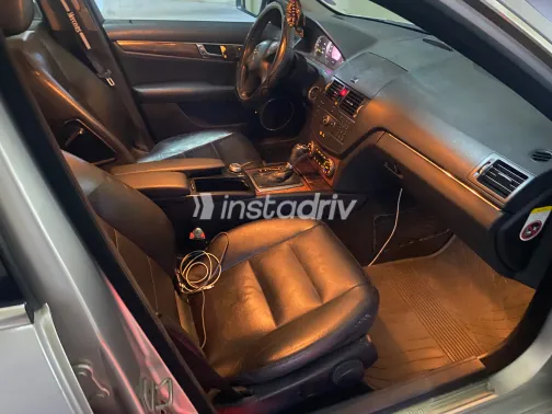 Mercedes C 280 2008 Silver Automatic Used for Sale in Greater Cairo ( Cairo + Giza) - 6