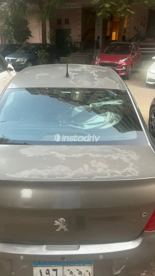 Peugeot 301 2014 Champagne Automatic Used for Sale in Greater Cairo ( Cairo + Giza) - 2