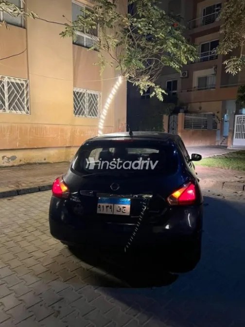 Nissan Tiida 2014 Dark Blue Automatic Used for Sale in 6 October - 3