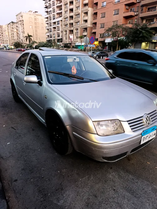 فولكس فاغن بورا 2004 فضي يدوي مستعملة للبيع في القاهرة الكبرى ( القاهرة - الجيزة) - 7