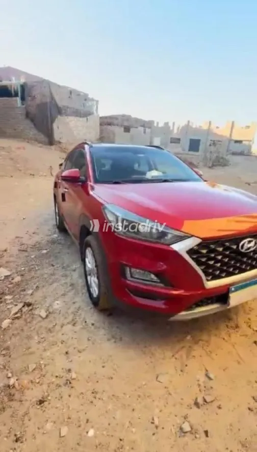 Hyundai Tucson GDI 2019 Dark Red Automatic Used for Sale in Qena - 3