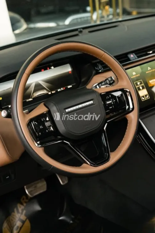 Land Rover Velar 2024 Gray Automatic New for Sale in Nasr city - 8
