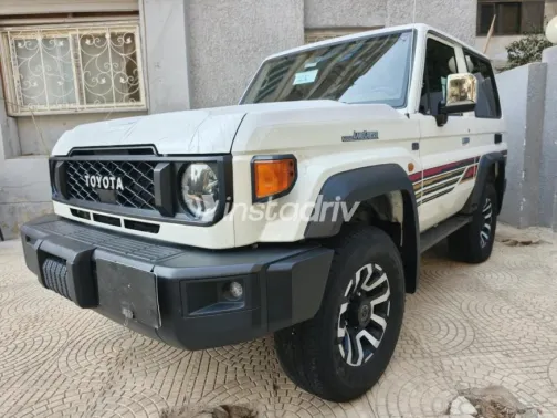 Toyota Land Cruiser 2025 White Automatic Used for Sale in Nasr city - 1