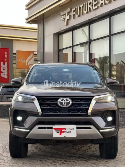 Toyota Fortuner 2022 Gray Automatic Used for Sale in Cairo - 1