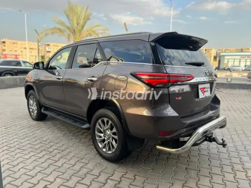 Toyota Fortuner 2022 Gray Automatic Used for Sale in Cairo - 6