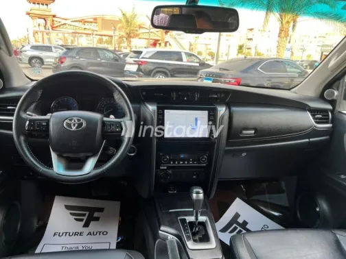 Toyota Fortuner 2022 Gray Automatic Used for Sale in Cairo - 7