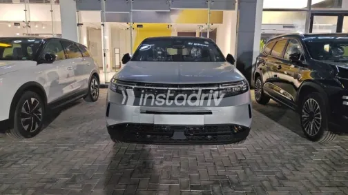 Opel Grandland 2027 Gray Automatic New for Sale in Madinaty - 3