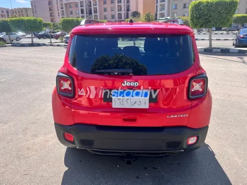 Jeep Renegade 2021 Red Automatic Used for Sale in Greater Cairo ( Cairo + Giza) - 5