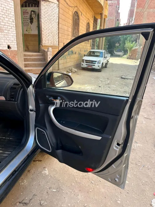 Changan CS 35 2021 Silver Automatic Used for Sale in Greater Cairo ( Cairo + Giza) - 3