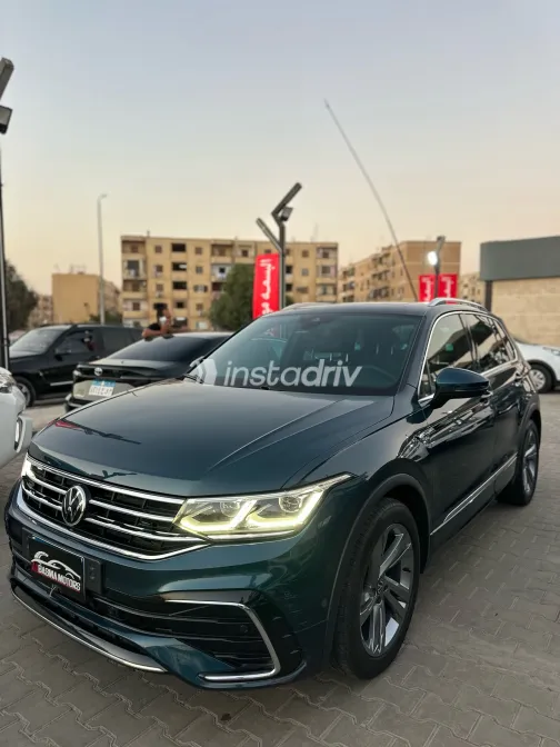 Volkswagen Tiguan 2023 Dark Gray Automatic Used for Sale in Greater Cairo ( Cairo + Giza) - 7