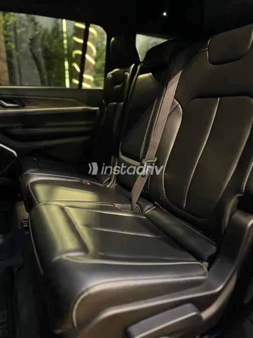 Jeep Grand Cherokee 2024 Black Automatic Used for Sale in Greater Cairo ( Cairo + Giza) - 6