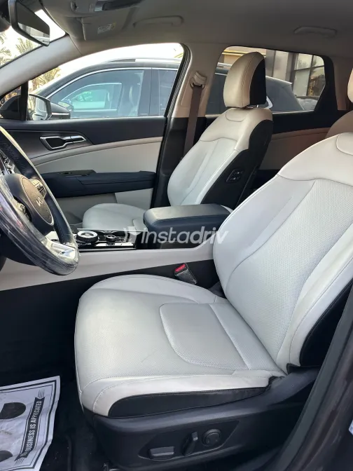 Kia Sportage 2022 Gray Automatic Used for Sale in Greater Cairo ( Cairo + Giza) - 8