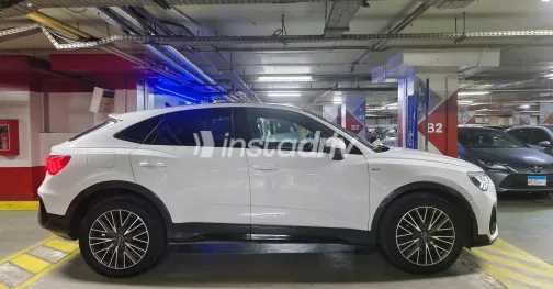 Audi Q3 2024 White Automatic Used for Sale in Greater Cairo ( Cairo + Giza) - 9