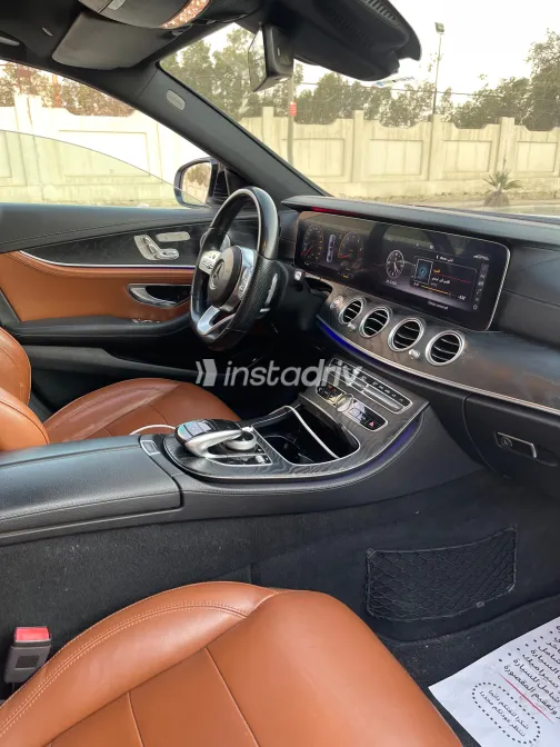 مرسيدس E 300 2019 أبيض أوتوماتيك مستعملة للبيع في القاهرة الكبرى ( القاهرة - الجيزة) - 9