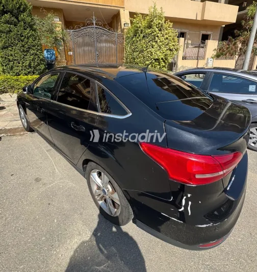 Ford Focus 2016 Black Automatic Used for Sale in Greater Cairo ( Cairo + Giza) - 1