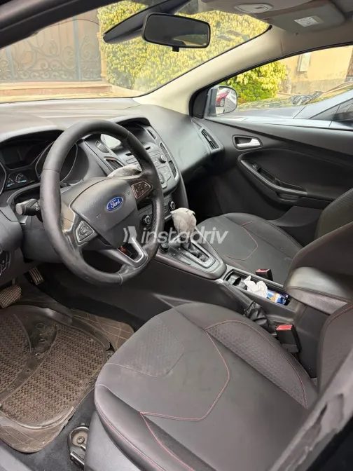 Ford Focus 2016 Black Automatic Used for Sale in Greater Cairo ( Cairo + Giza) - 6