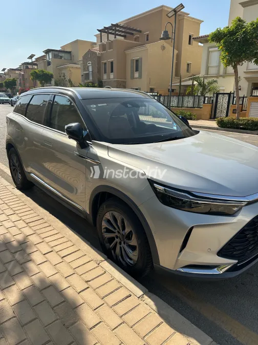 Baic X7 2023 Silver Automatic Used for Sale in Greater Cairo ( Cairo + Giza) - 1
