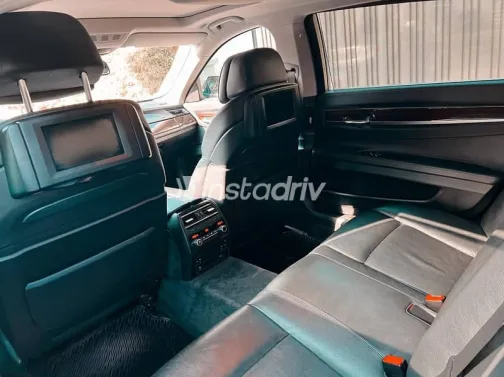 BMW 740 2010 Black Automatic Used for Sale in Cairo - 2