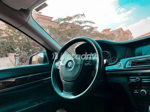 BMW 740 2010 Black Automatic Used for Sale in Cairo - 5