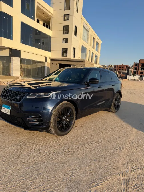 Land Rover Velar 2023 White Automatic Used for Sale in Greater Cairo ( Cairo + Giza) - 3