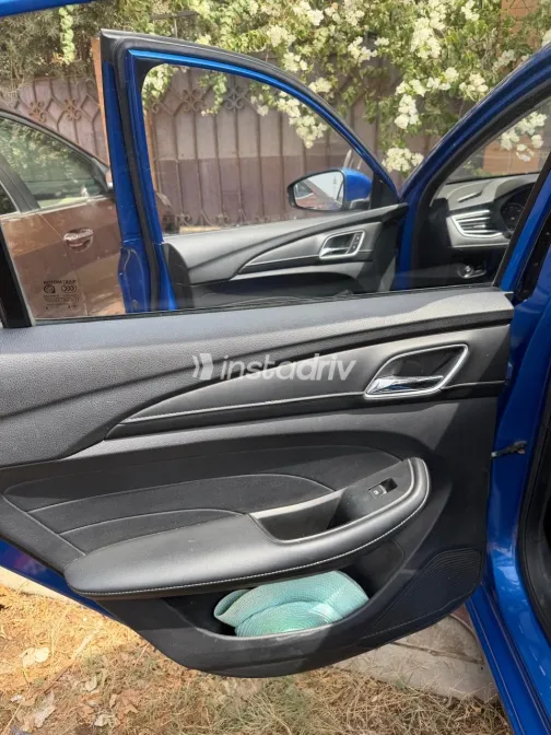 MG 5 2021 Blue Automatic Used for Sale in Greater Cairo ( Cairo + Giza) - 6