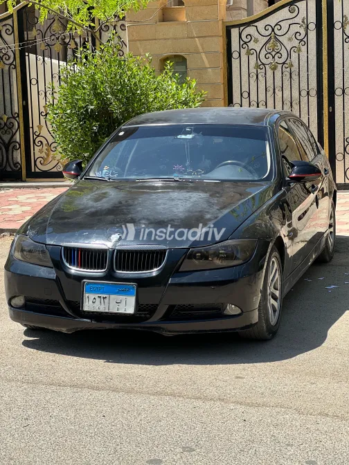 BMW 320 2006 Black Automatic Used for Sale in Greater Cairo ( Cairo + Giza) - 9