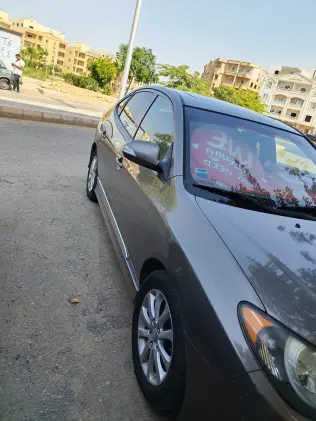 Hyundai Elantra HD 2019 Brown Automatic Used for Sale in Greater Cairo ( Cairo + Giza)