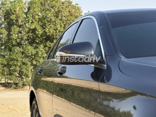 Mercedes C 180 2015 Silver Automatic Used for Sale in Faiyum - 3