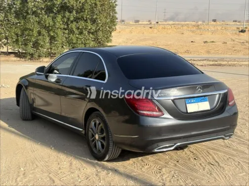 Mercedes C 180 2015 Silver Automatic Used for Sale in Faiyum - 8