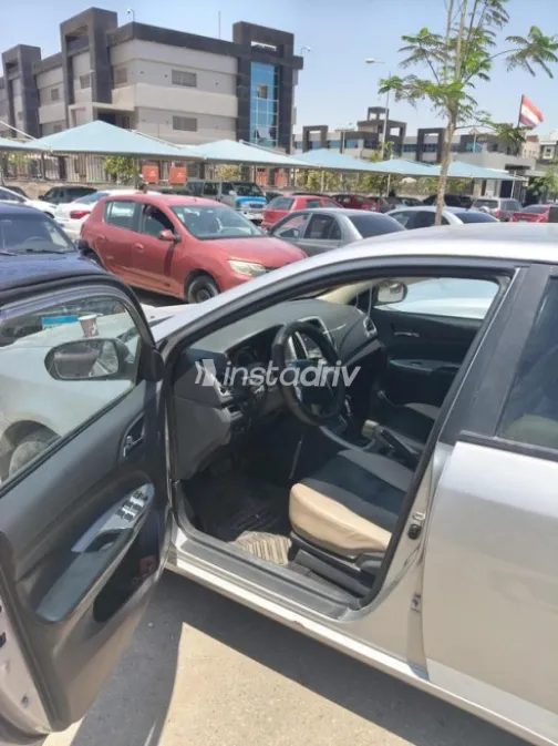 Byd F3 2022 Silver Automatic Used for Sale in 6 October - 3
