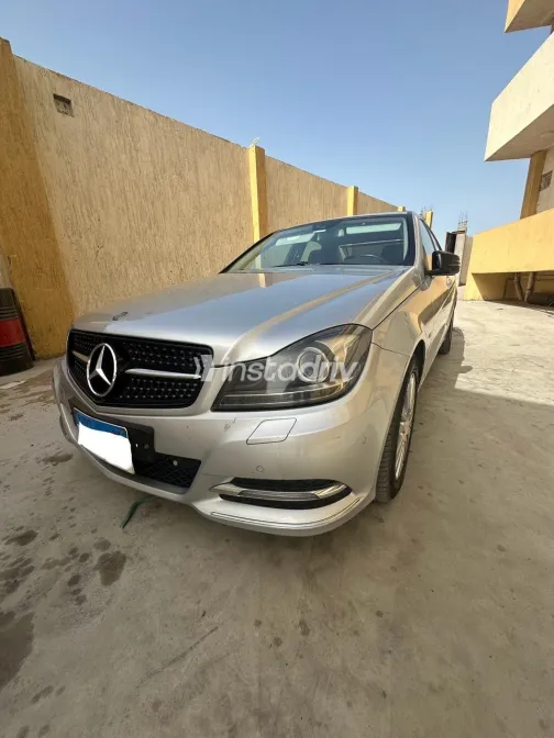 مرسيدس C 250 2012 فضي أوتوماتيك مستعملة للبيع في القاهرة الكبرى ( القاهرة - الجيزة) - 3