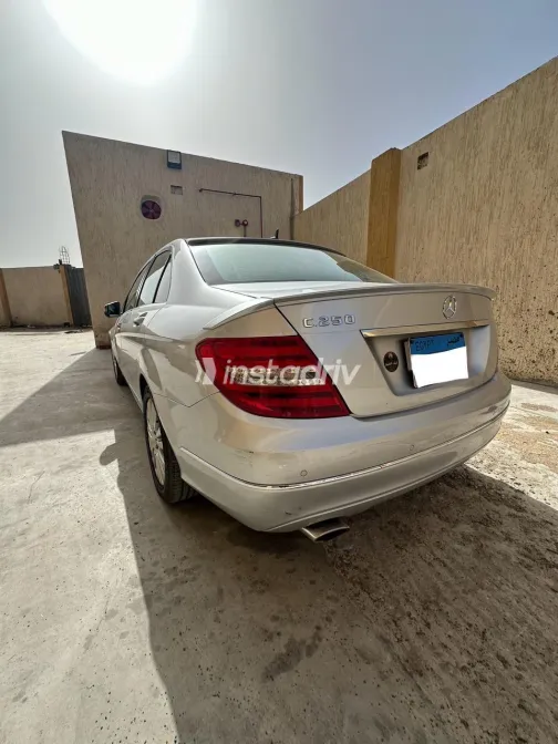 مرسيدس C 250 2012 فضي أوتوماتيك مستعملة للبيع في القاهرة الكبرى ( القاهرة - الجيزة) - 4