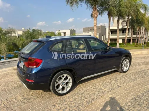BMW X1 2014 Dark Blue Automatic Used for Sale in Sheikh Zayed City - 3