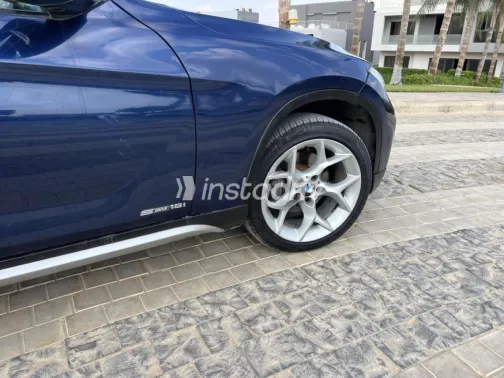 BMW X1 2014 Dark Blue Automatic Used for Sale in Sheikh Zayed City - 8