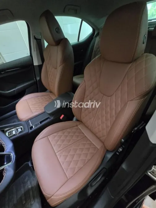Skoda Octavia 2024 Dark Blue Automatic Used for Sale in Kafr Shukr - 6