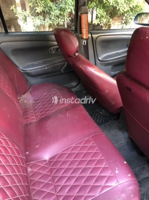 Mitsubishi Lancer Crystala 1998 Blue Manual Used for Sale in Cairo - 8