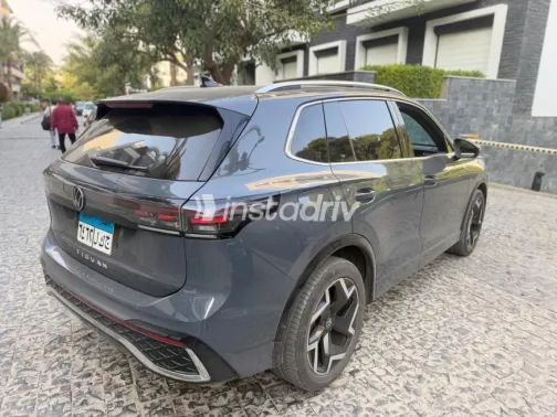 Volkswagen Tiguan 2024 Gray Automatic Used for Sale in Nasr city - 4