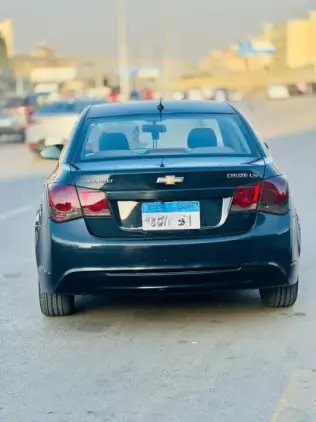Chevrolet Cruze 2013 Black Automatic Used for Sale in Mohandessin