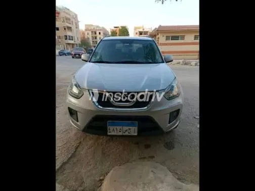 Chery Tiggo 2019 Gold Automatic Used for Sale in Greater Cairo ( Cairo + Giza) - 2