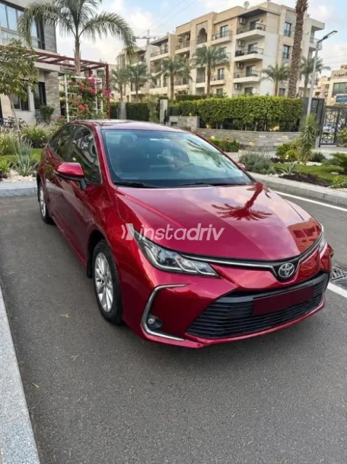 Toyota Corolla 2019 Red Automatic Used for Sale in 6 October - 4