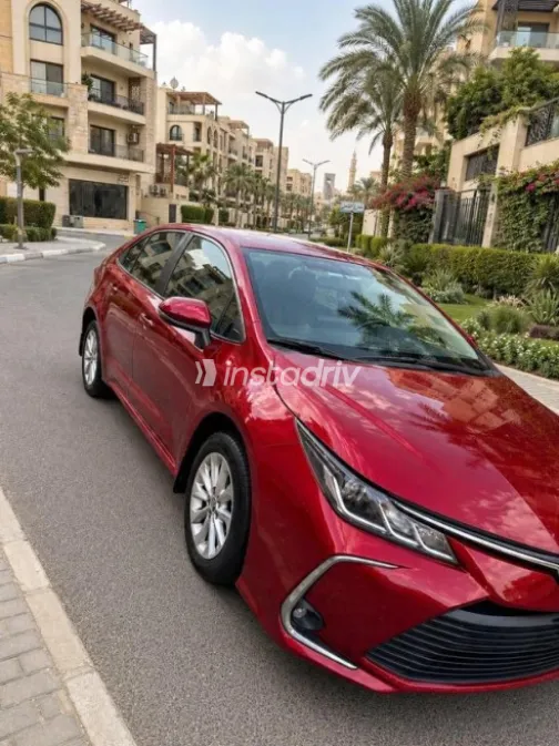 Toyota Corolla 2019 Red Automatic Used for Sale in 6 October - 5