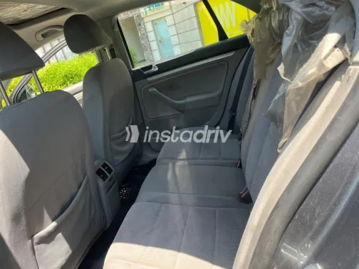 Volkswagen Jetta 2007 Gray Automatic Used for Sale in Cairo - 4