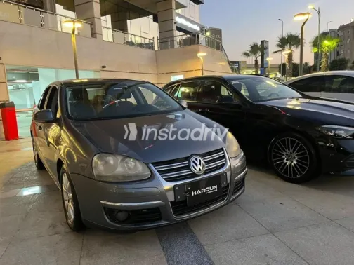 Volkswagen Jetta 2007 Gray Automatic Used for Sale in Cairo - 10