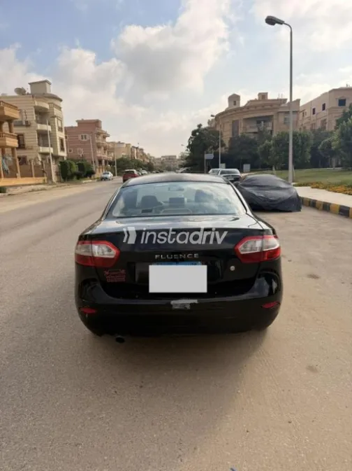 Renault Fluence 2011 Black Automatic Used for Sale in Greater Cairo ( Cairo + Giza) - 3