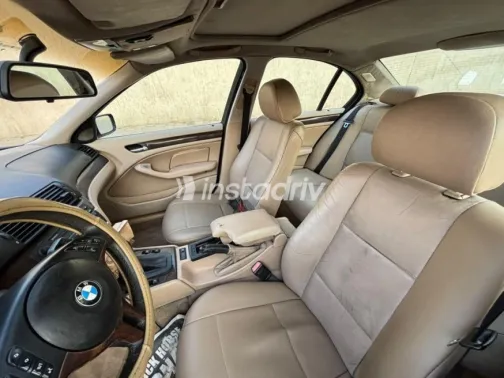 BMW 318 2005 Black Automatic Used for Sale in Heliopolis - 9