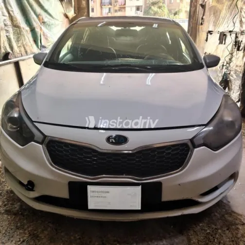 Kia Cerato 2016 White Automatic Used for Sale in Cairo - 1