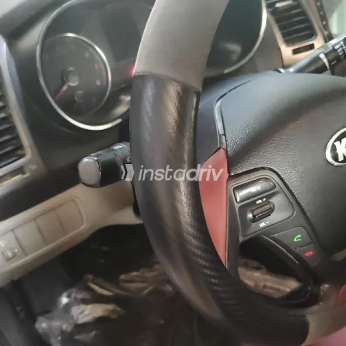 Kia Cerato 2016 White Automatic Used for Sale in Cairo - 5