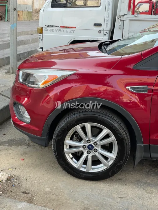 Ford Kuga 2017 White Automatic Used for Sale in Greater Cairo ( Cairo + Giza) - 7