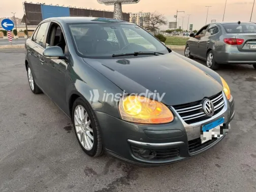 Volkswagen Jetta 2007 Gray Automatic Used for Sale in Heliopolis - 6