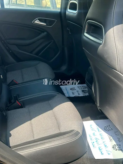 Mercedes CLA 180 2015 Black Automatic Used for Sale in Greater Cairo ( Cairo + Giza) - 8